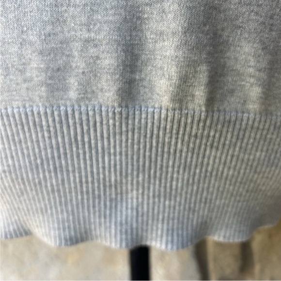 White House Black Market Cowl Neck Sweater Medium Gray Button Accents Excellent - Picture 4 of 7